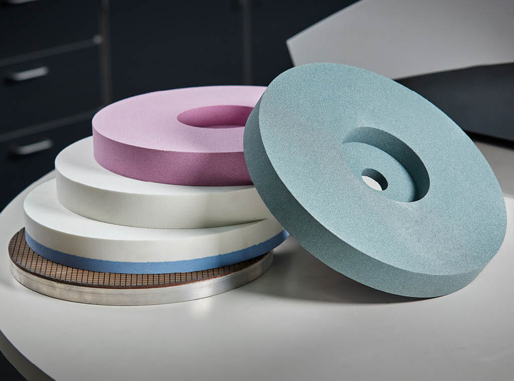 Meule de prépolissage et disque de polissage diamanté